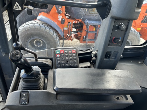 2013 John Deere 644K HYBRID