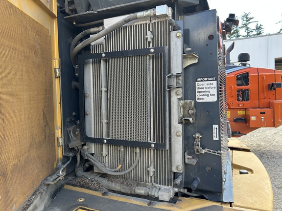 2013 John Deere 644K HYBRID