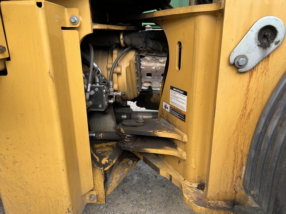 2013 John Deere 644K HYBRID