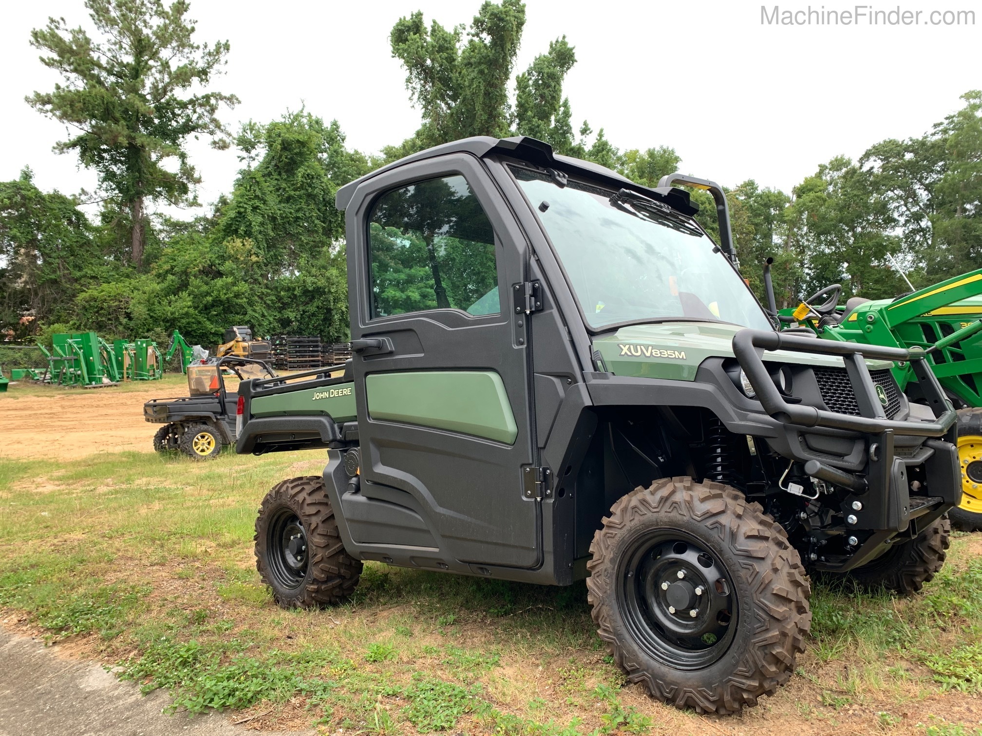 2019 John Deere XUV 835M Image 2
