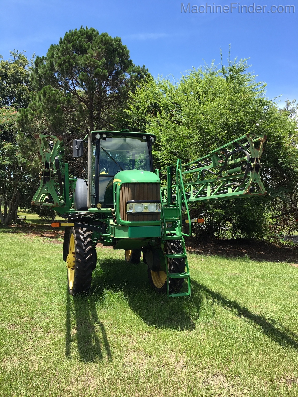 2011 John Deere 4630 Image 2