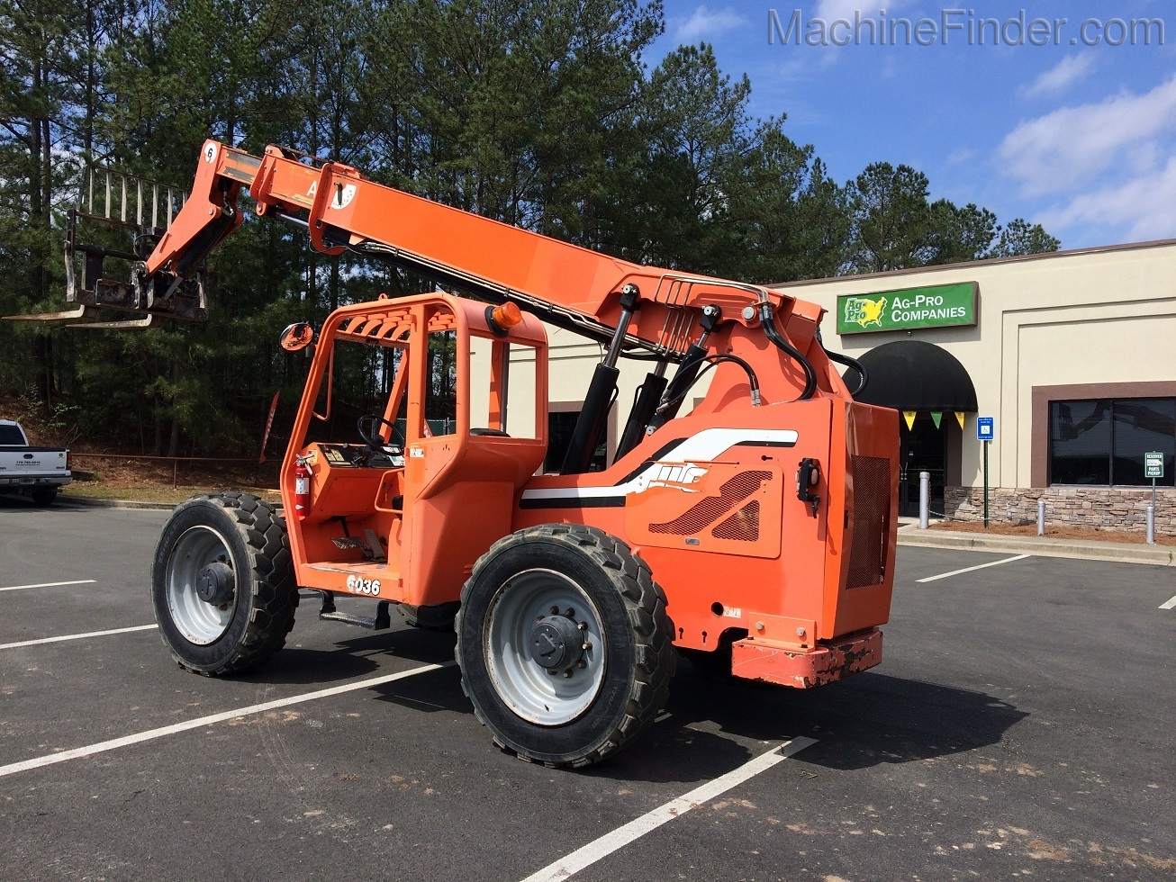 2013 Skytrak 6036 Image 7