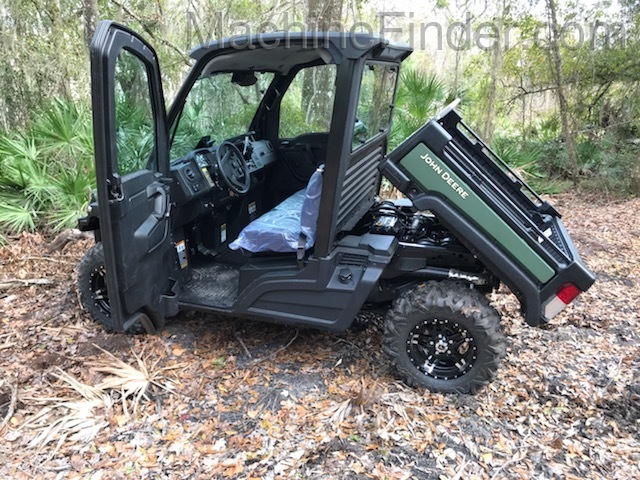 2020 John Deere 835M Image 2