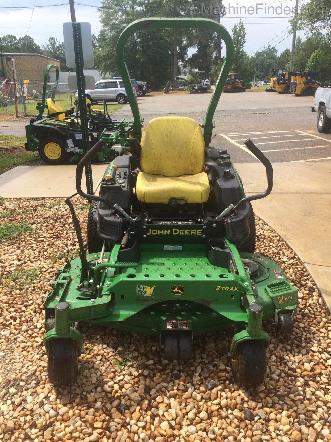 2018 John Deere Z945M EFI Image 1