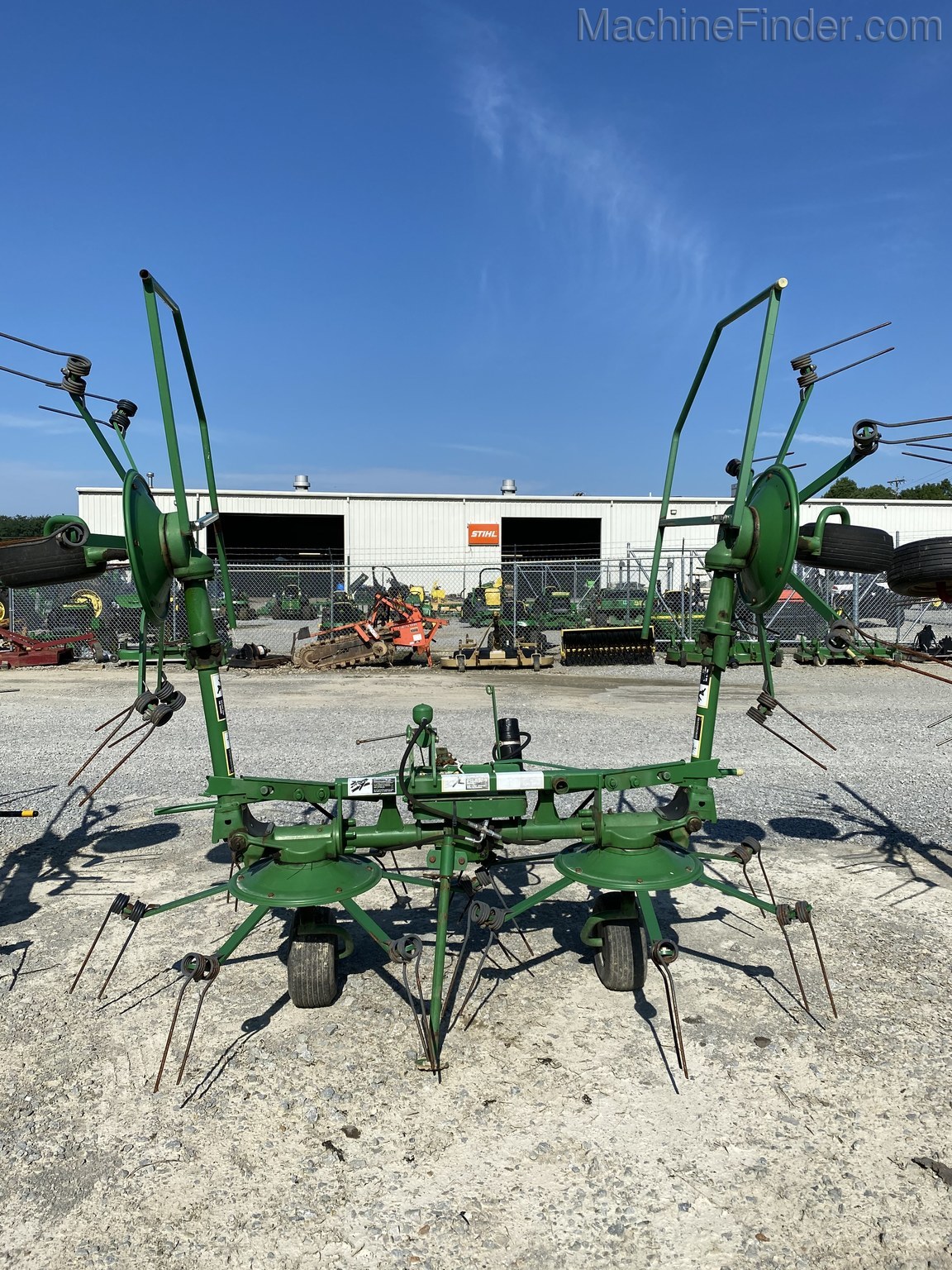 2011 Frontier TD1316 Image 2