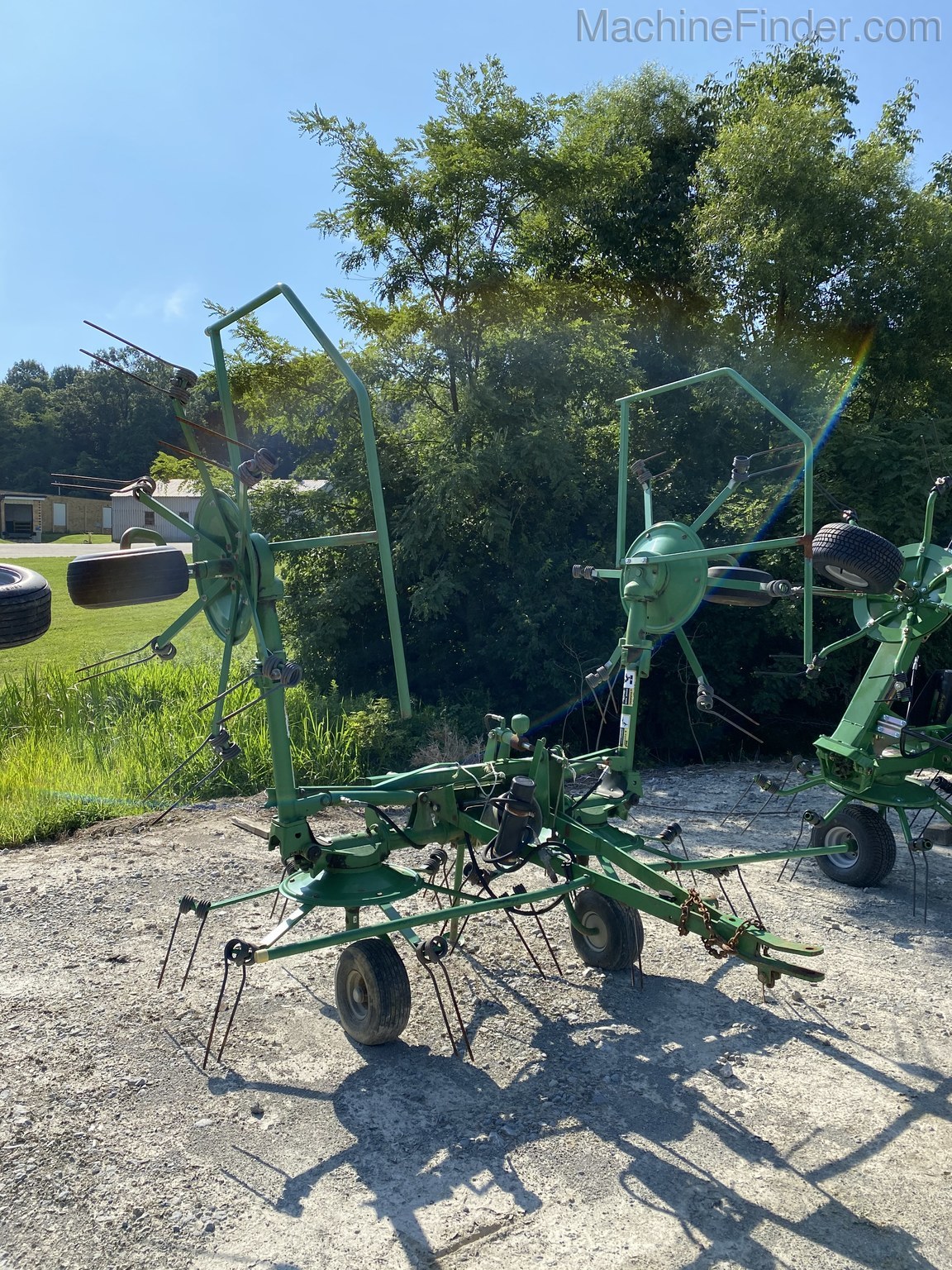 2011 Frontier TD1316 Image 1