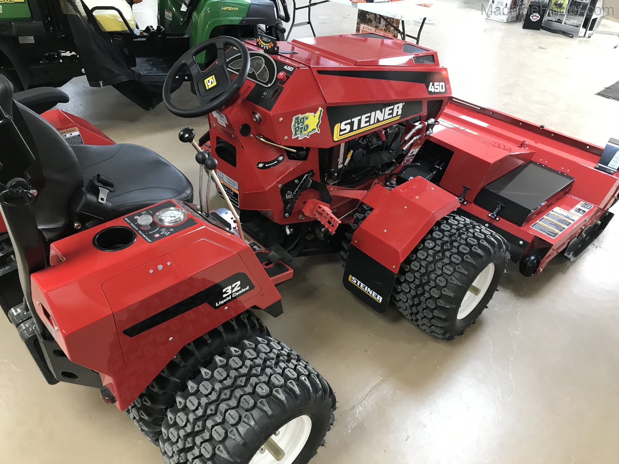 2020 Steiner 450 Image 2