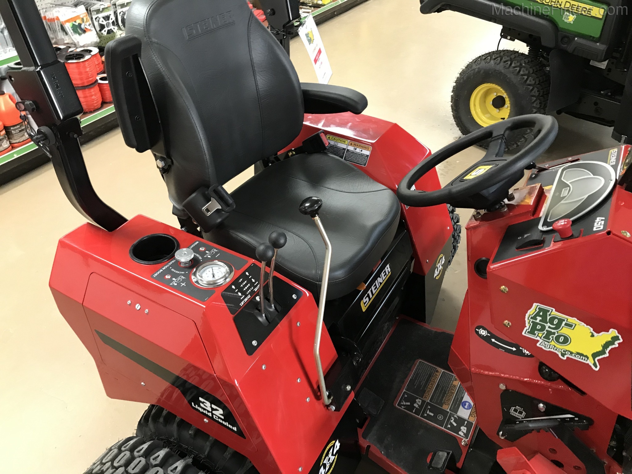 2020 Steiner 450 Image 6