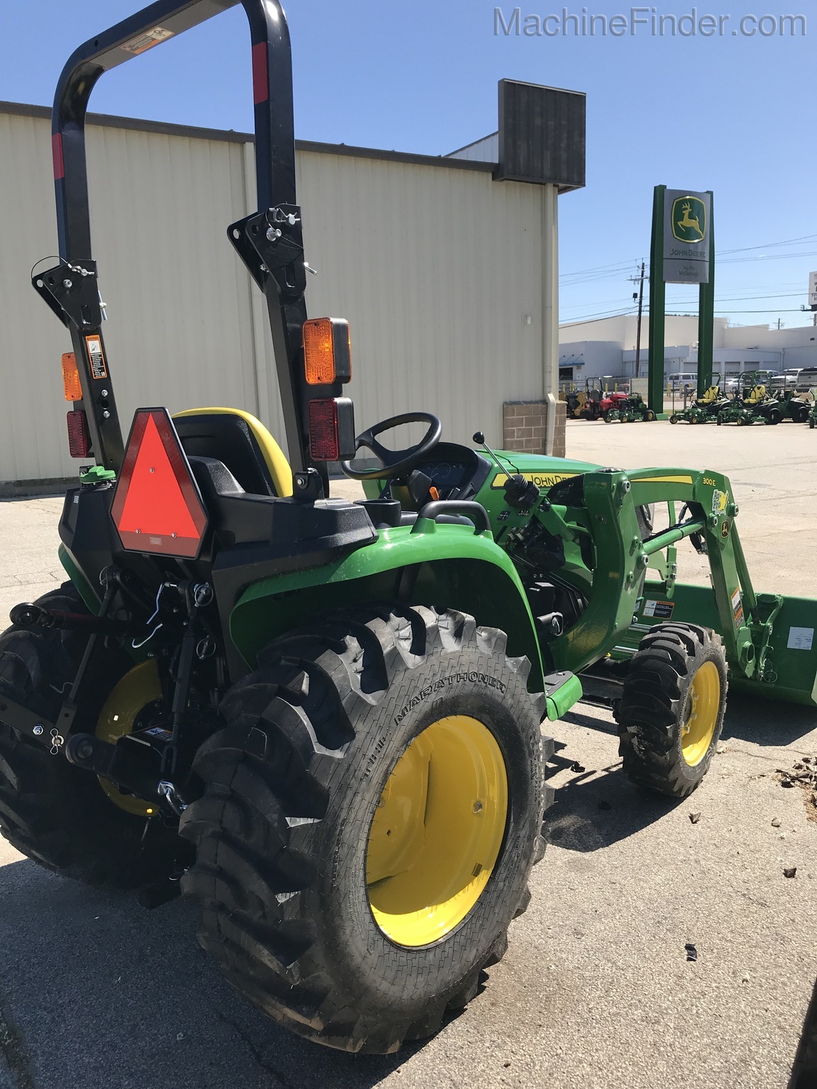 2020 John Deere 3025 Image 5