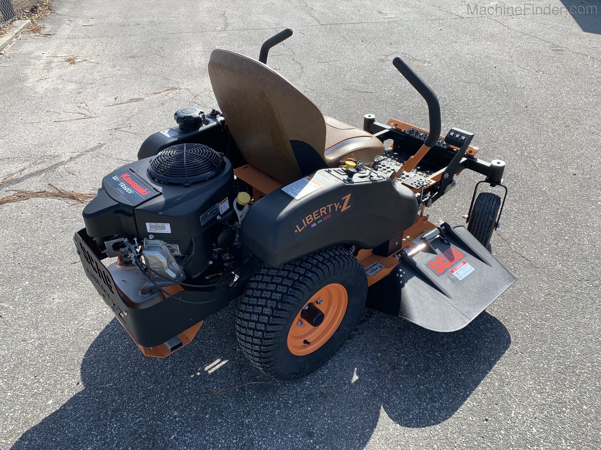 2020 Scag SZL36-18FR Image 4