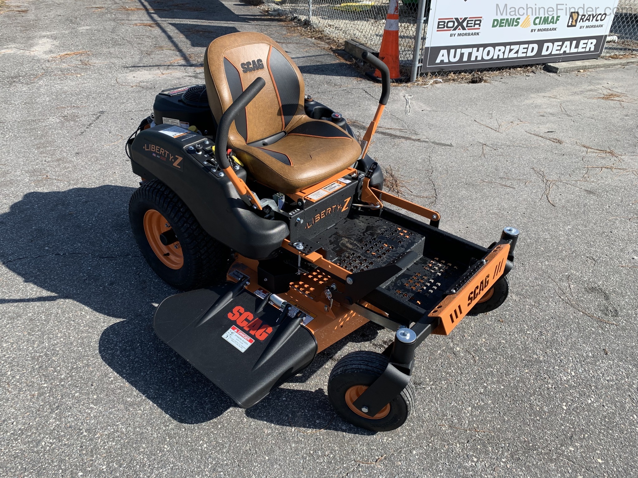 2020 Scag SZL36-18FR Image 3