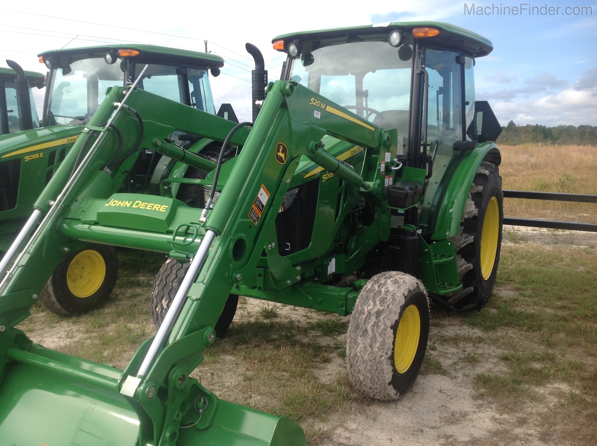 2020 John Deere 5055E Image 1