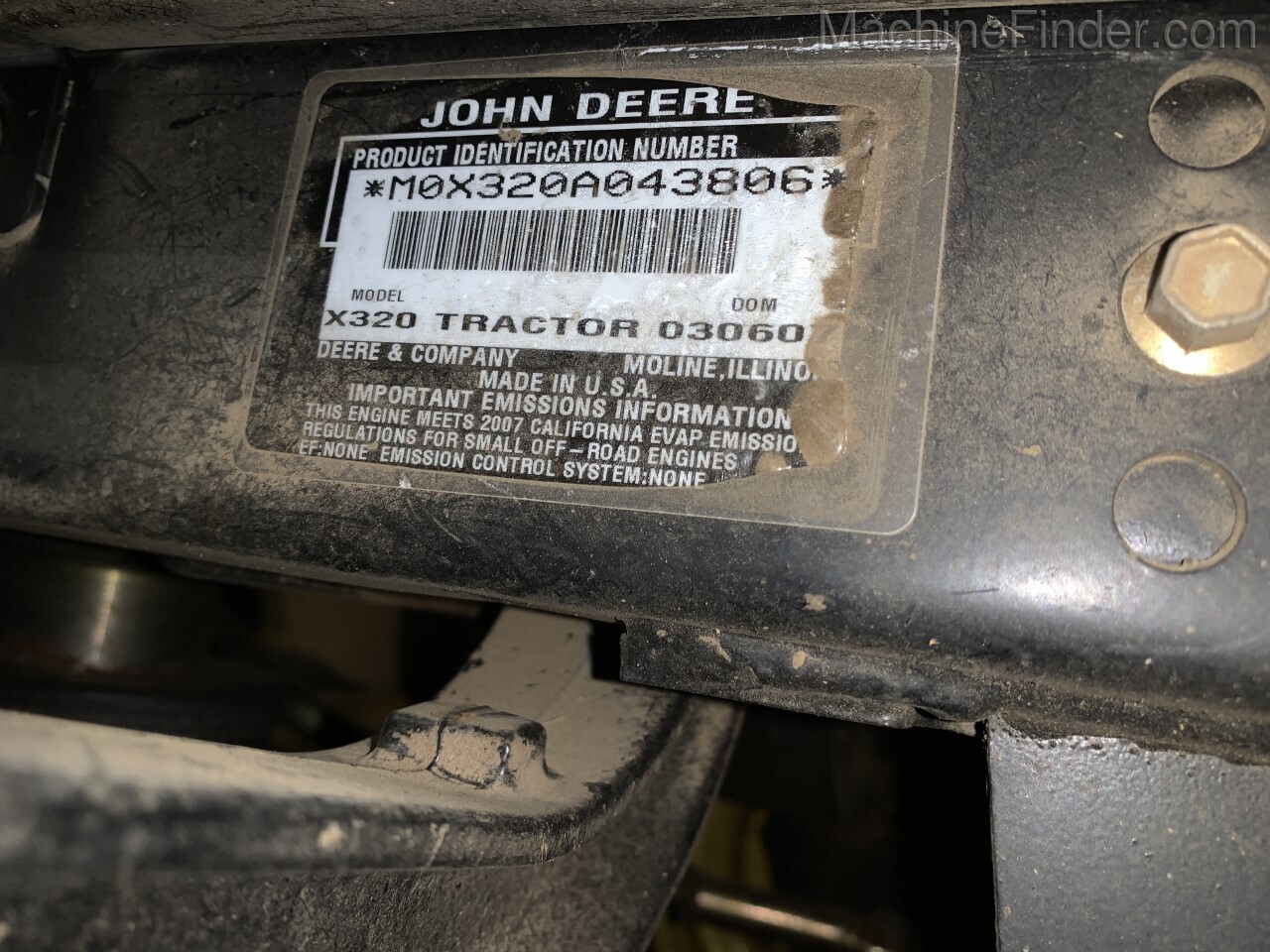 2007 John Deere X320 Image 4