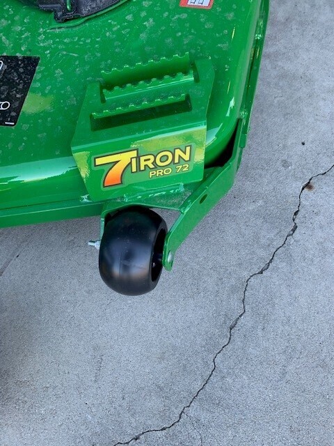 2025 John Deere Z994R Image 3