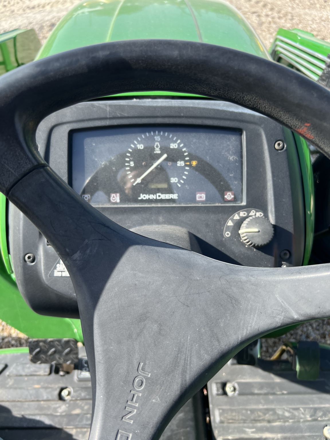 2013 John Deere 3032E Image 5