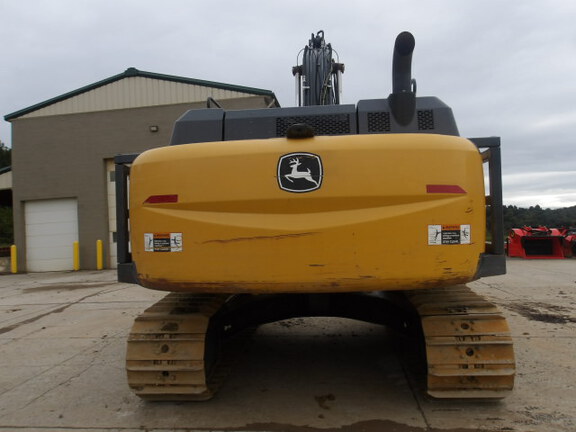 2022 John Deere 250GL