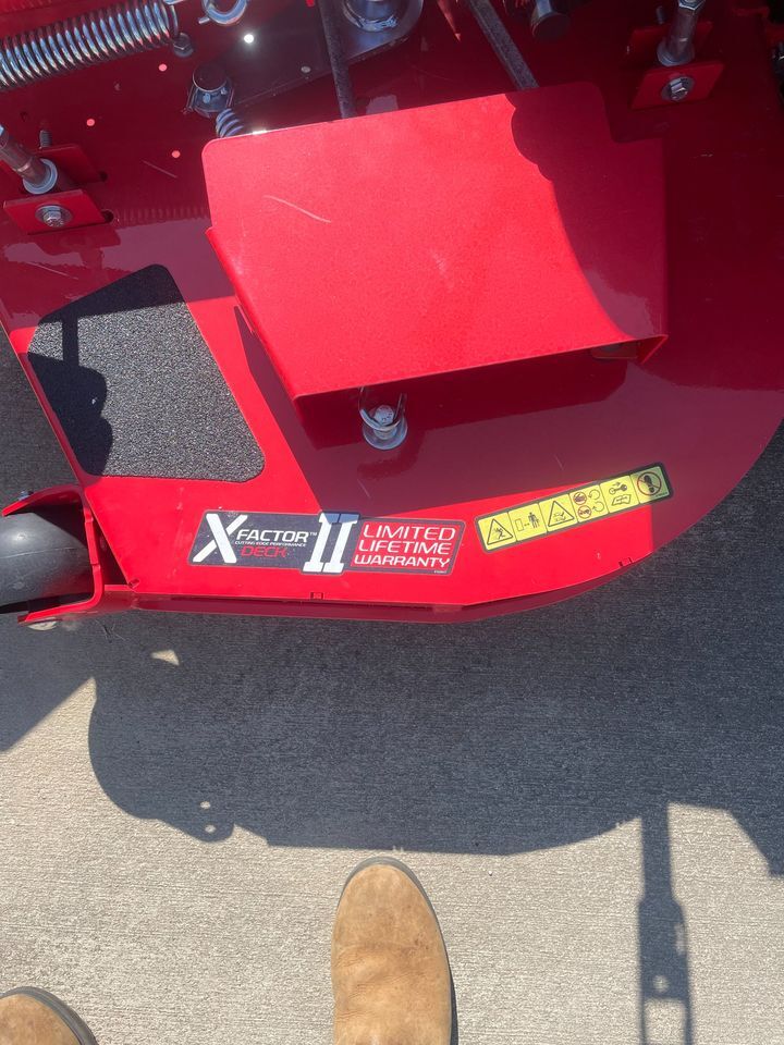 2022 Gravely Pro-Turn 260 Image 4