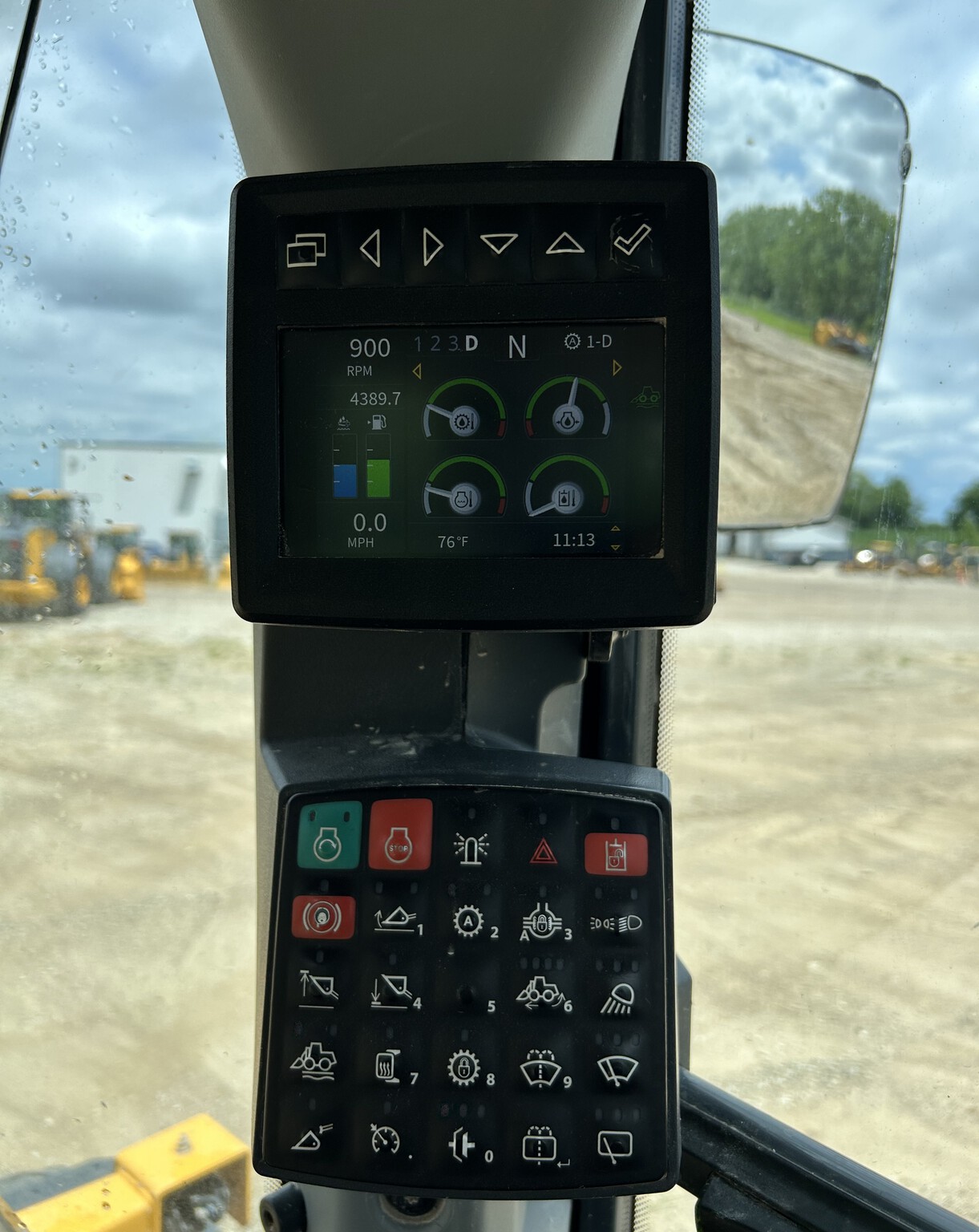 2019 John Deere 624L HL Image 8