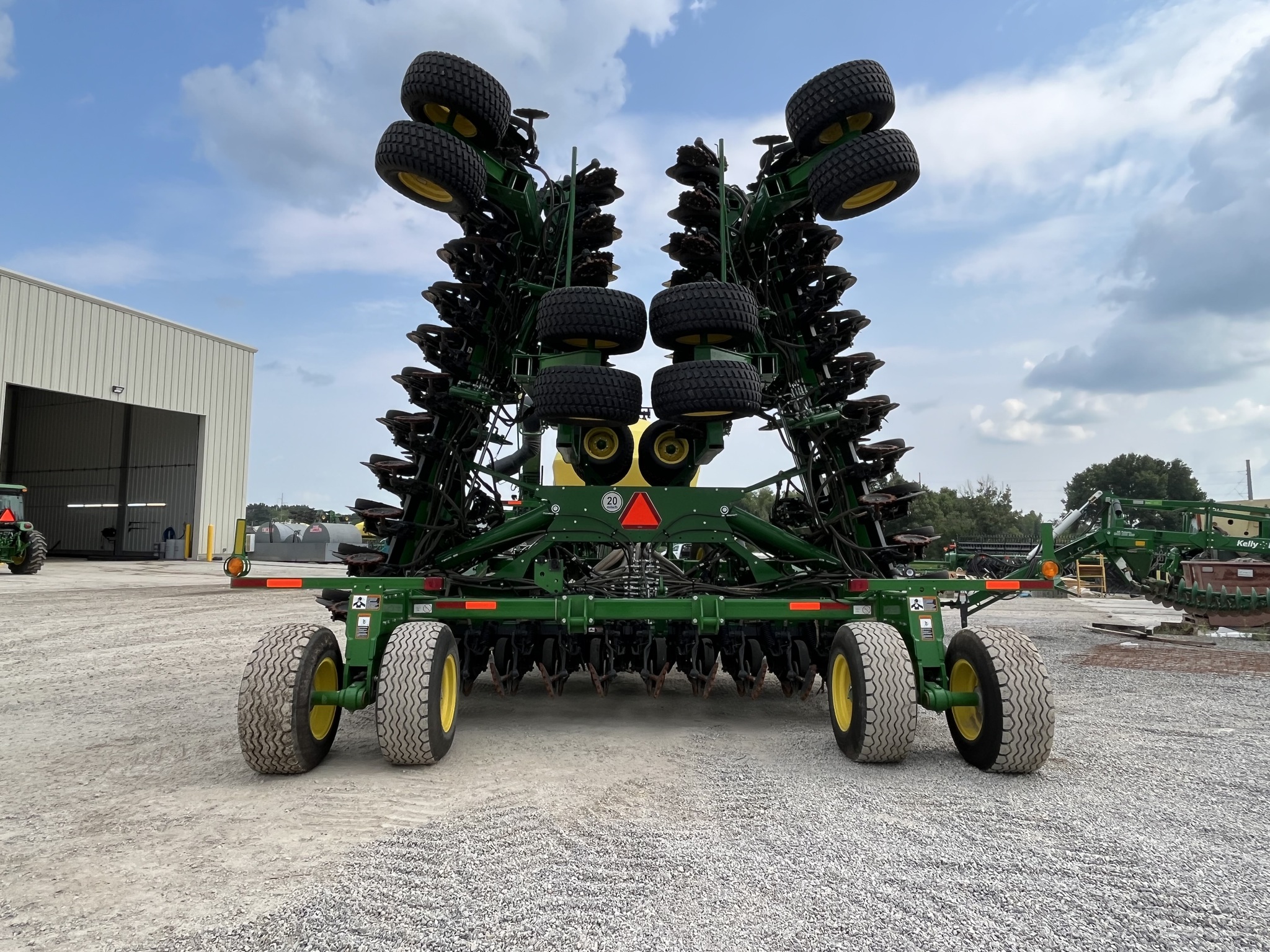  2022 John Deere N560 at Heritage Tractor in Pittsburg, KS