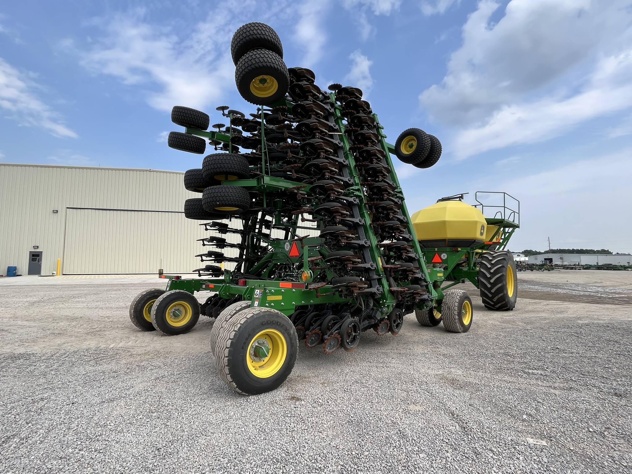  2022 John Deere N560 at Heritage Tractor in Pittsburg, KS
