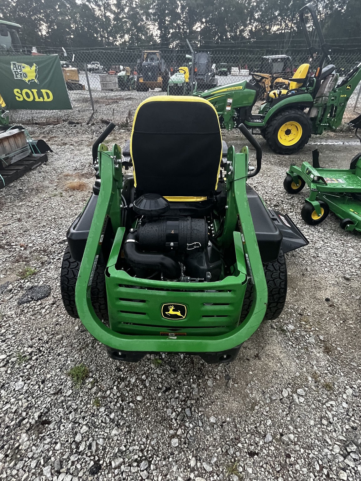 2022 John Deere Z950M Image 3