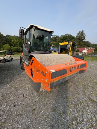 2023 Hamm HC120I