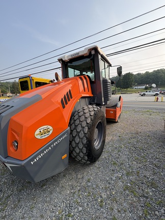 2023 Hamm HC120I