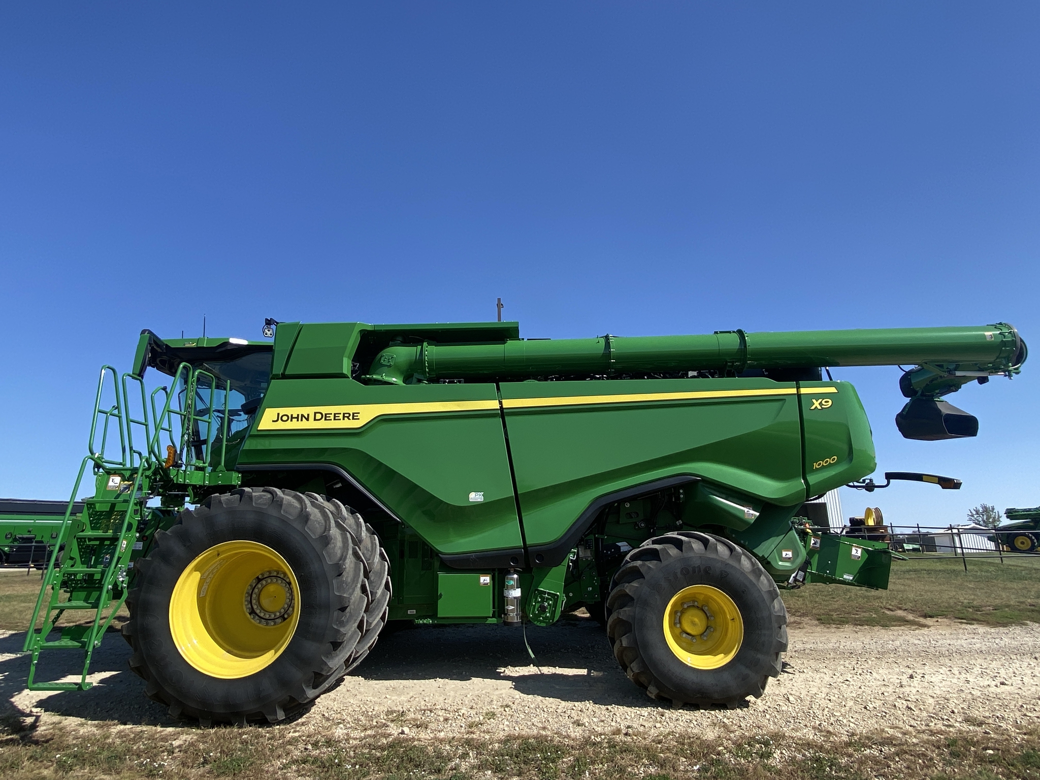 2023 John Deere X9 1000 Image 8