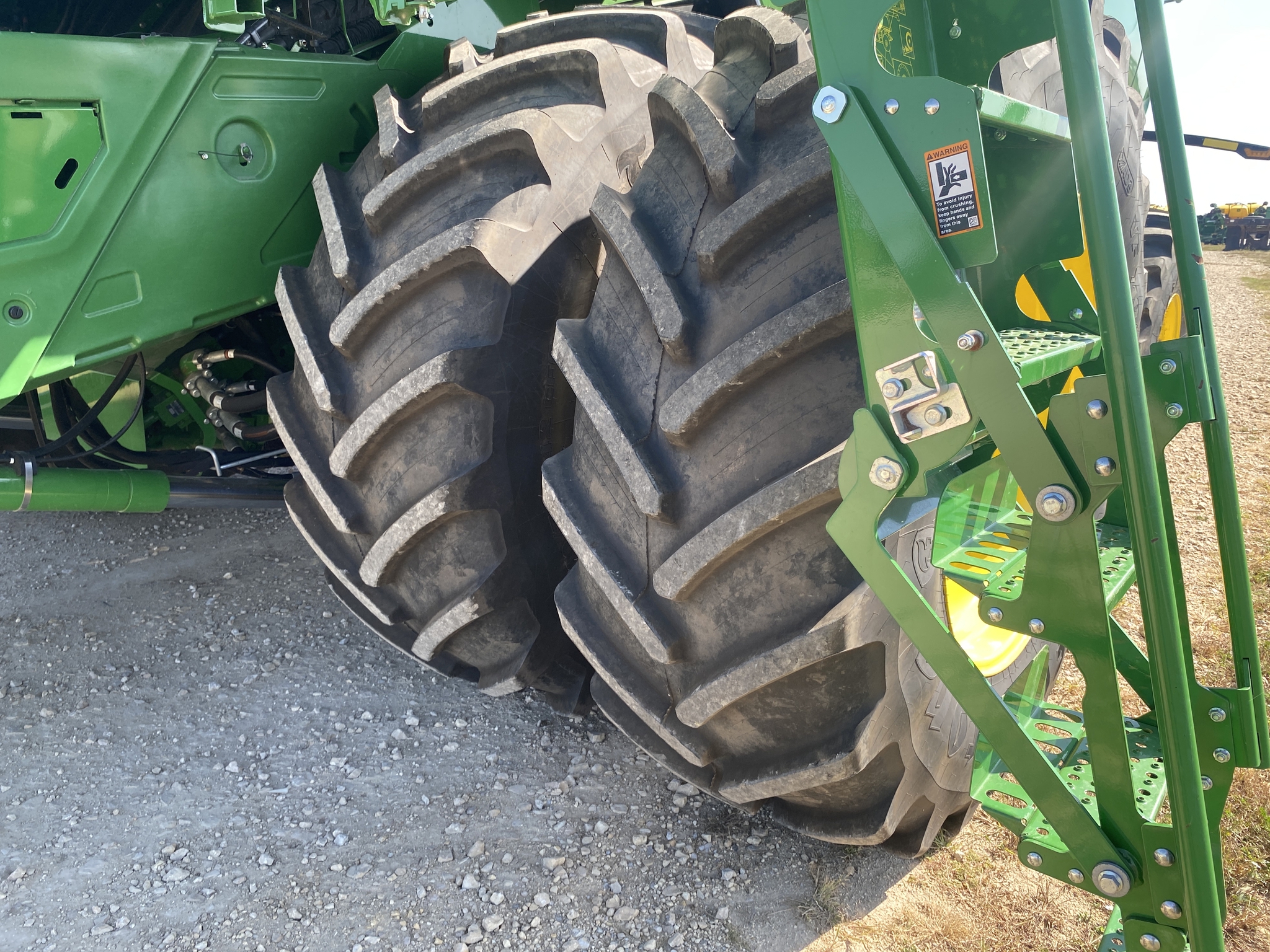 2023 John Deere X9 1000 Image 11