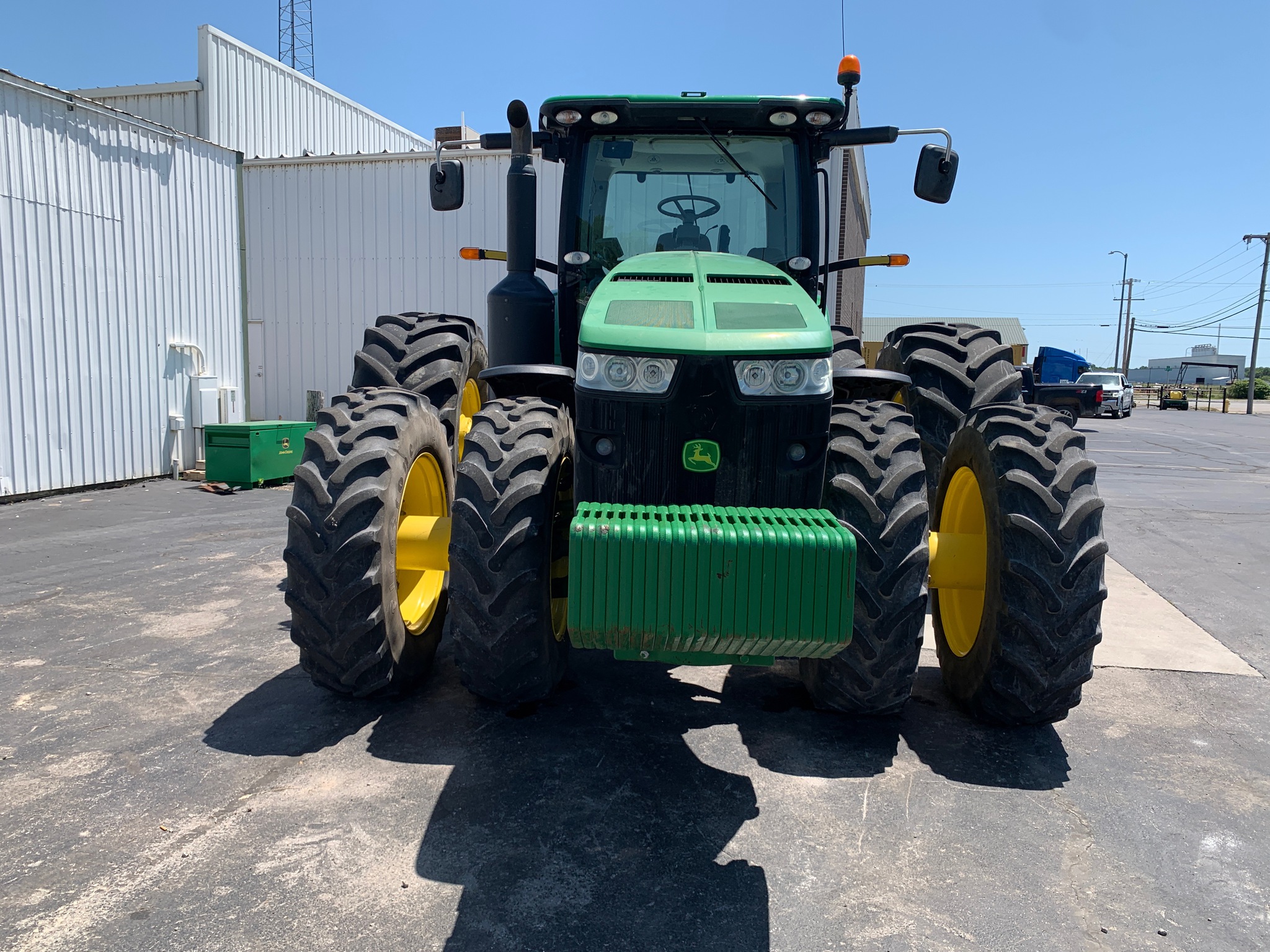  2013 John Deere 8335R at Heritage Tractor in Lamar, MO