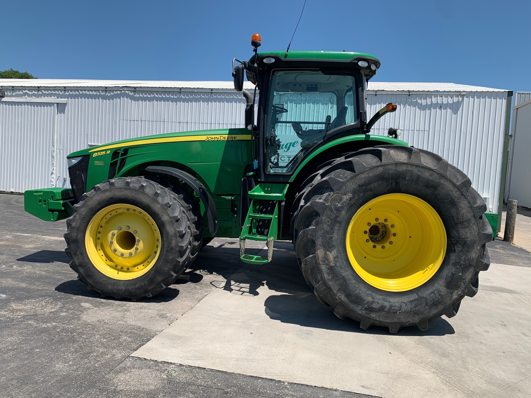  2013 John Deere 8335R at Heritage Tractor in Lamar, MO