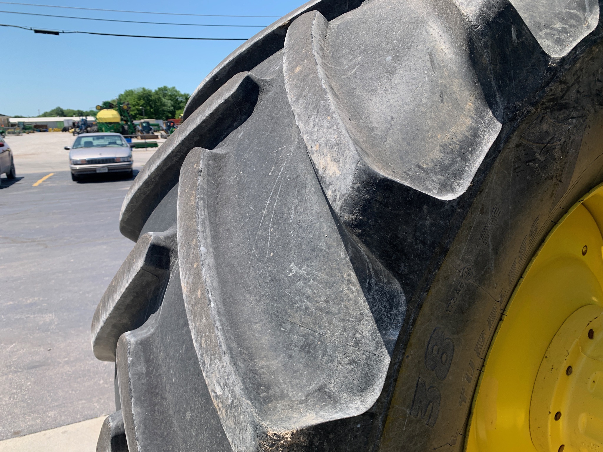  2013 John Deere 8335R at Heritage Tractor in Lamar, MO
