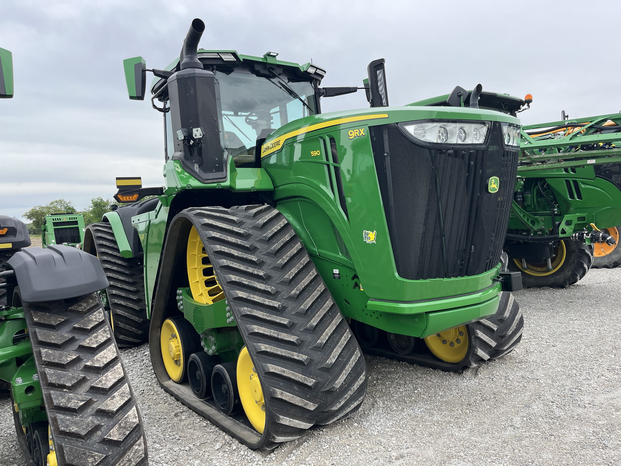 2023 John Deere 9RX 590 Image 2