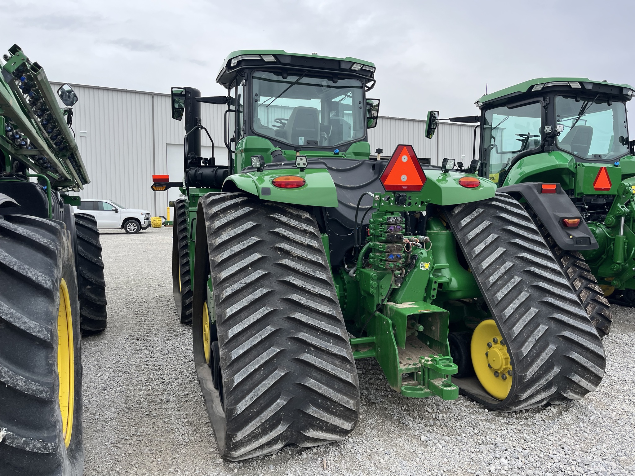 2023 John Deere 9RX 590 Image 8
