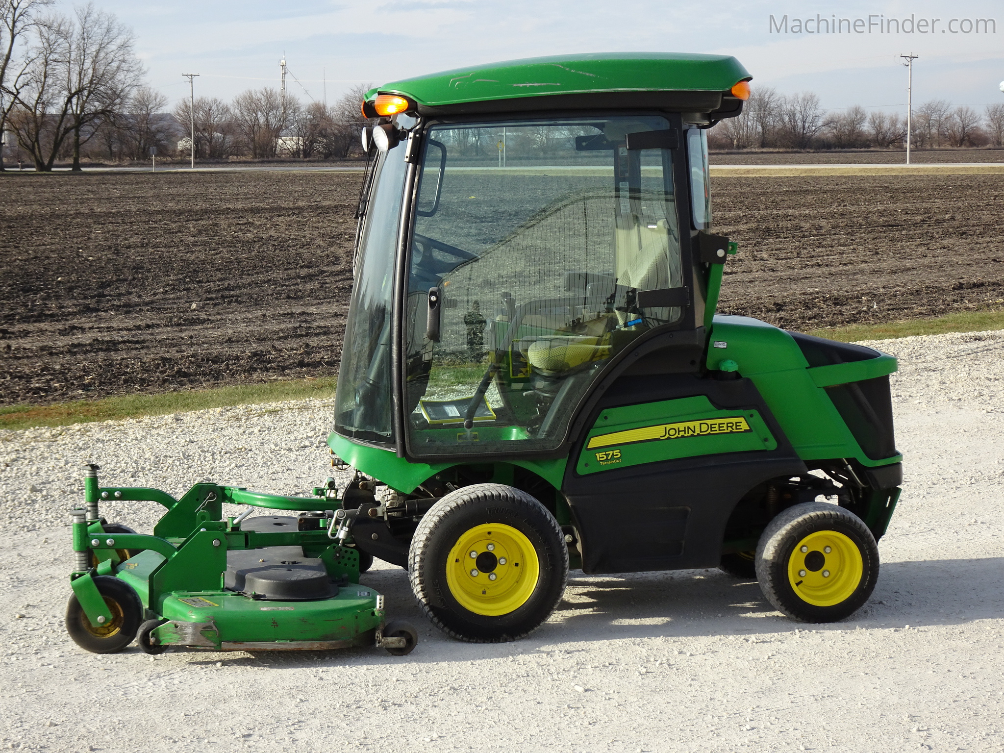 【JOHN DEERE】トラクター、レトロ、 2019 John Deere 1575 | Commercial Front Mowers | MachineFinder