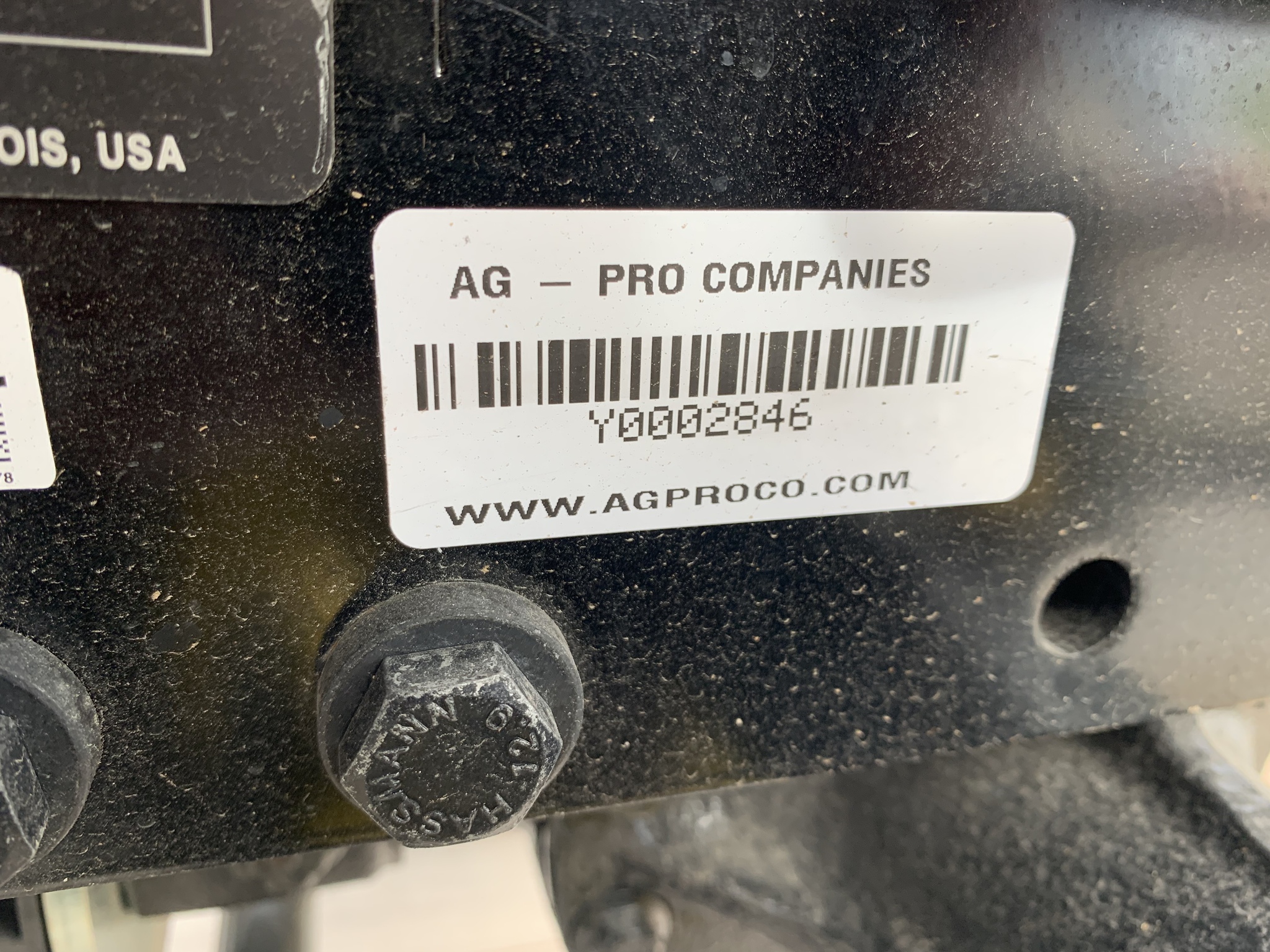2024 John Deere 2038R Image 11