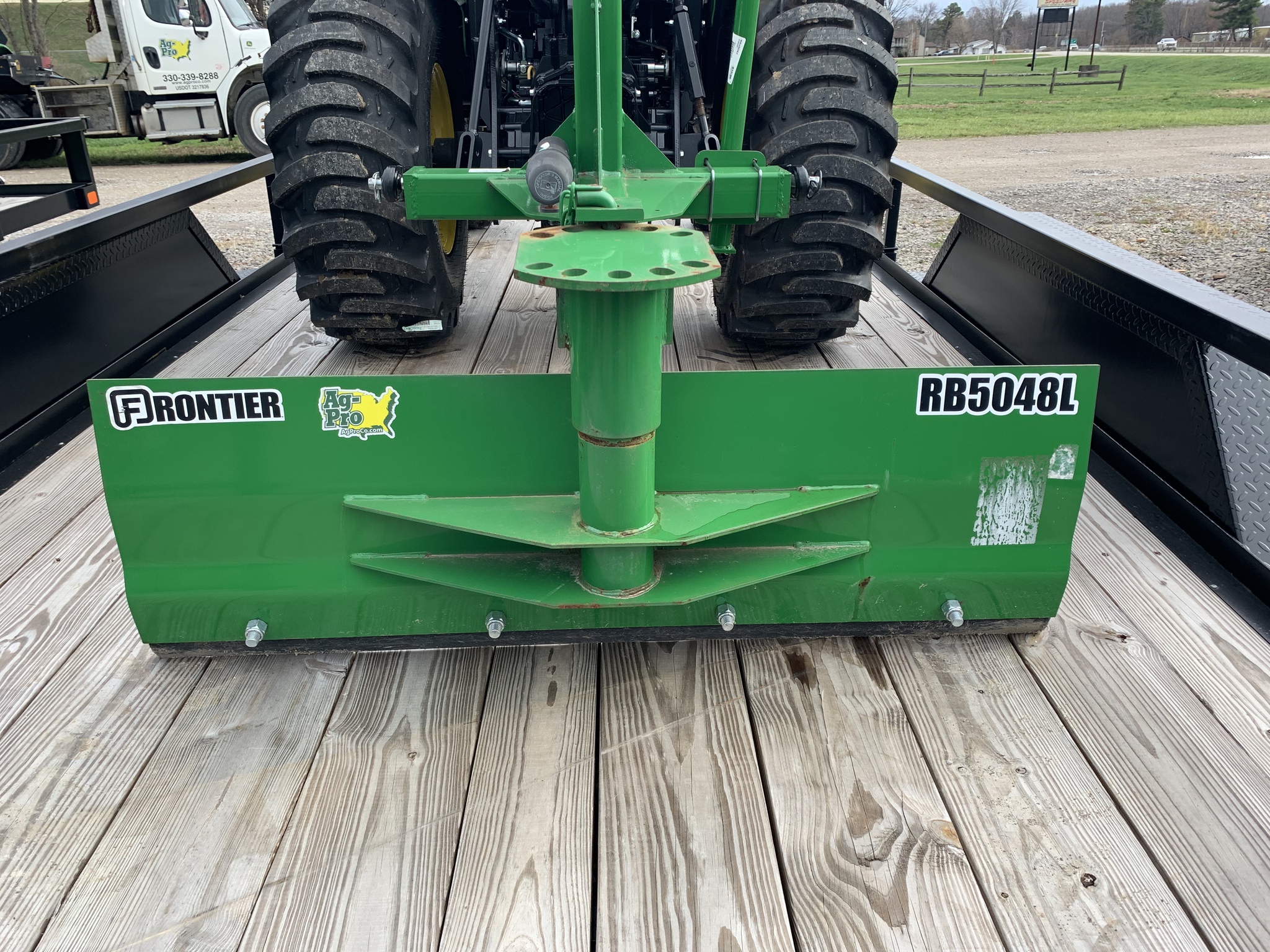 2024 John Deere 2038R Image 6