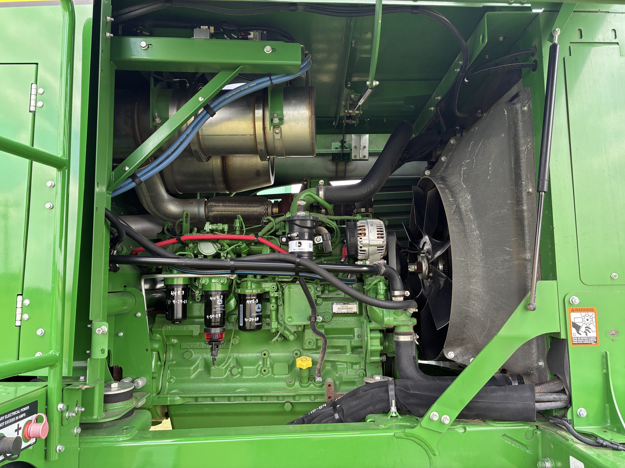 2023 John Deere W235R Image 11