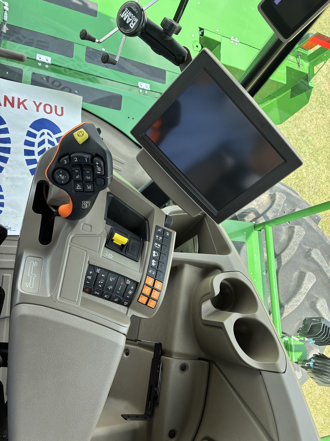 2023 John Deere W235R Image 23