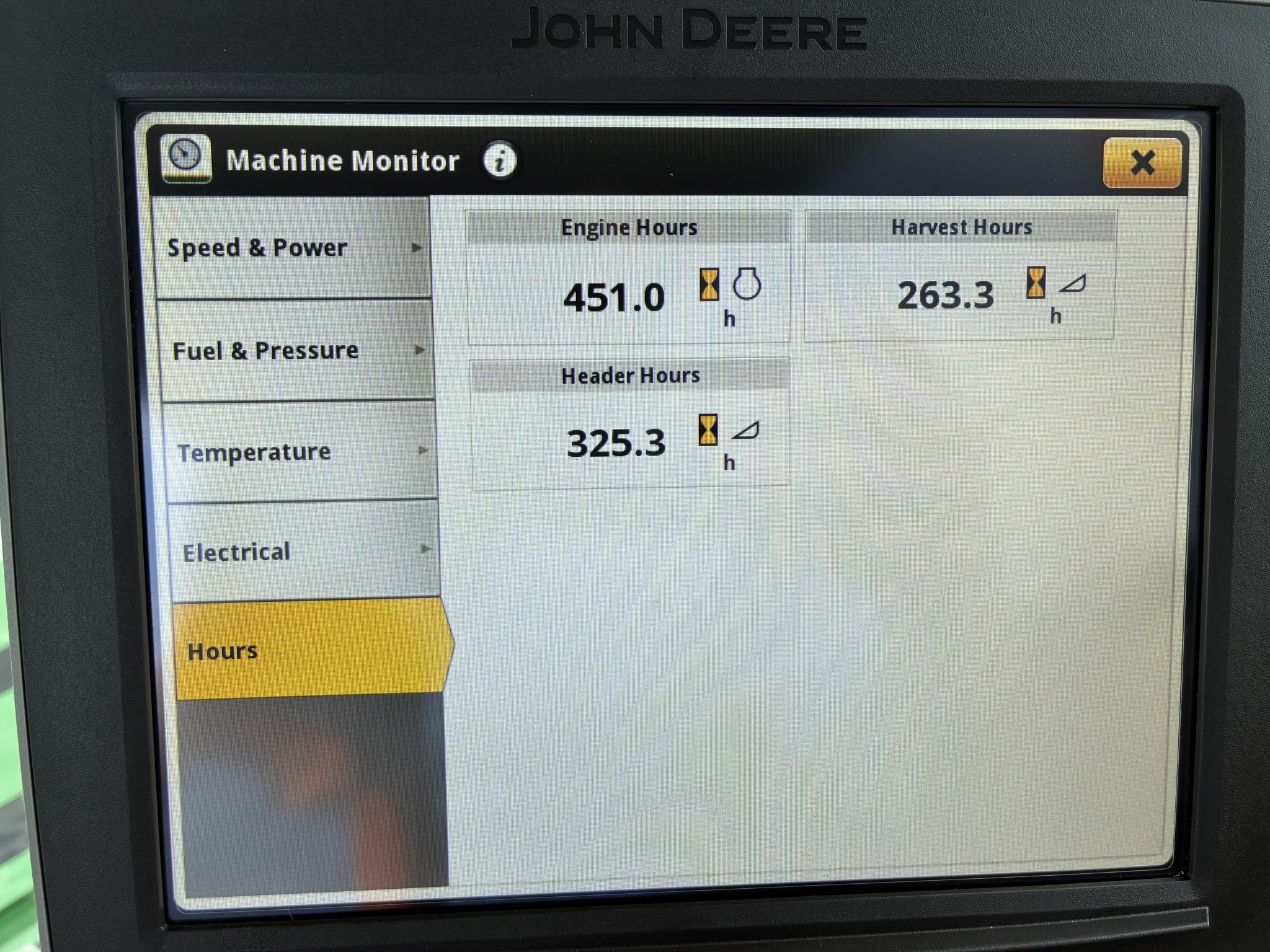 2023 John Deere W235R Image 28