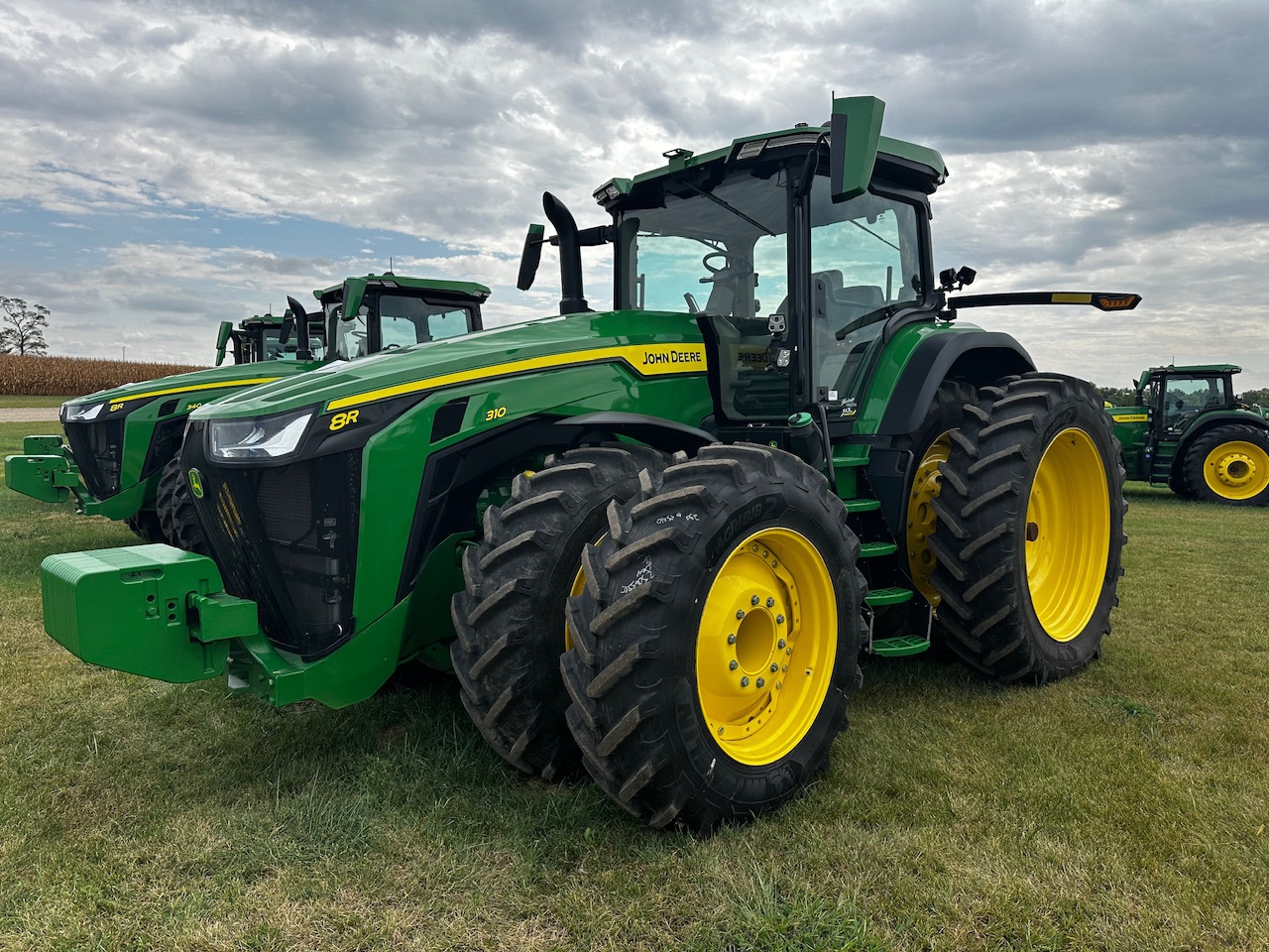  2023 John Deere 8R 310 at Heritage Tractor in Lacon, IL