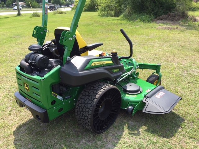 2025 John Deere Z950M Image 4