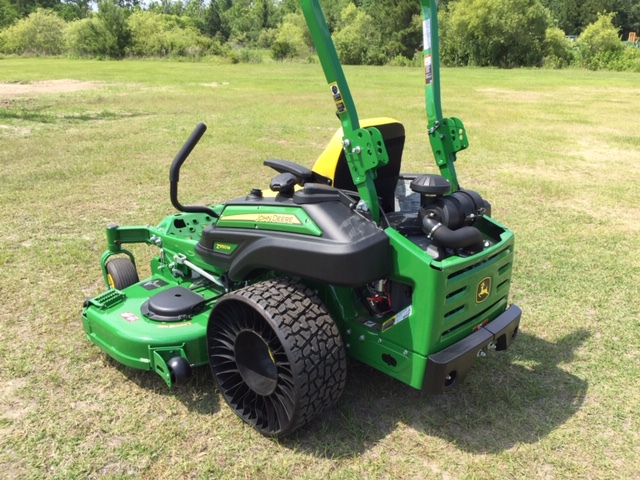 2025 John Deere Z950M Image 6