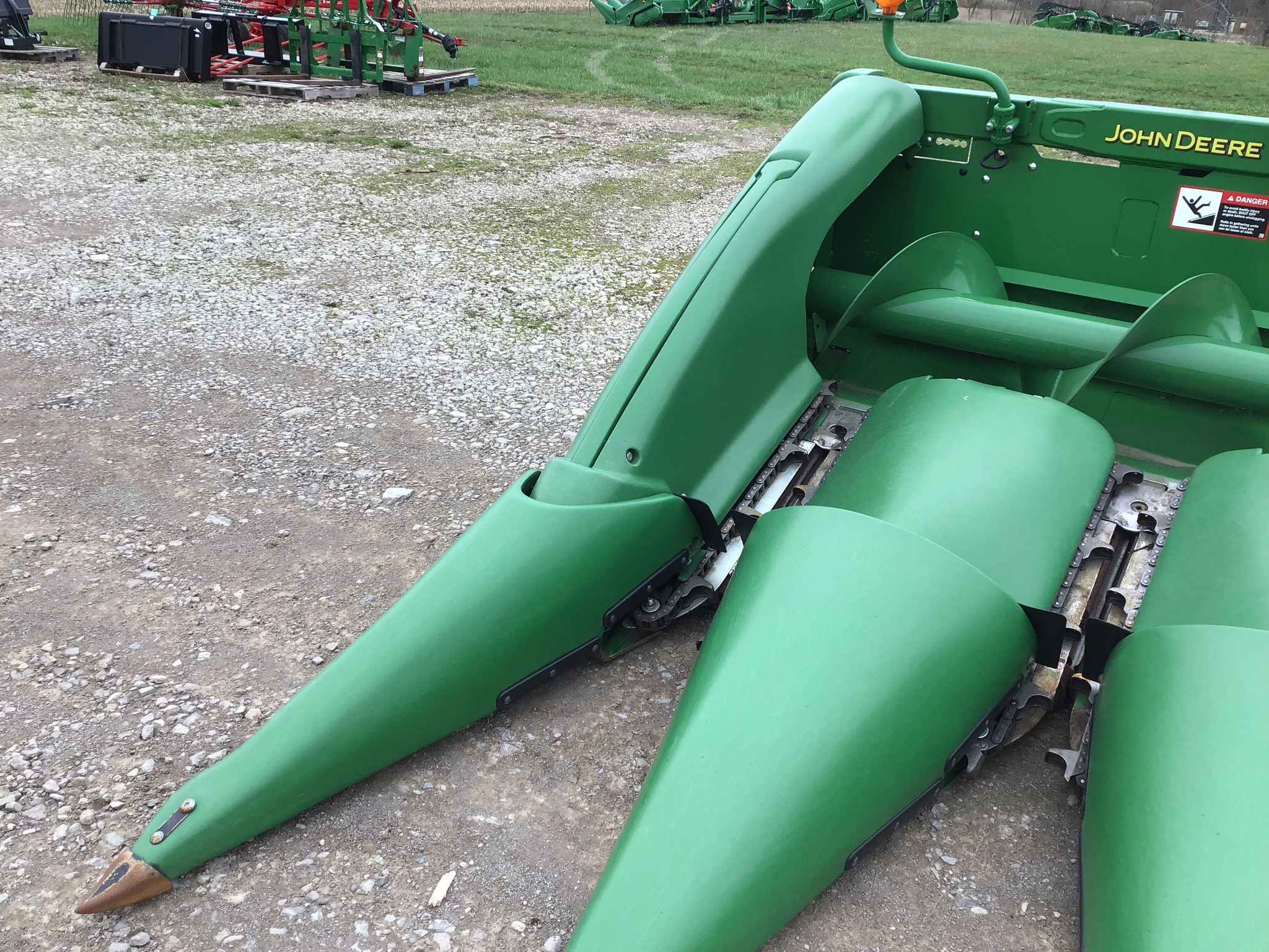 Used 2019 John Deere 706C Corn and Row Crop headers at Koenig Equipment in Rushville, IN - PhotoXL11