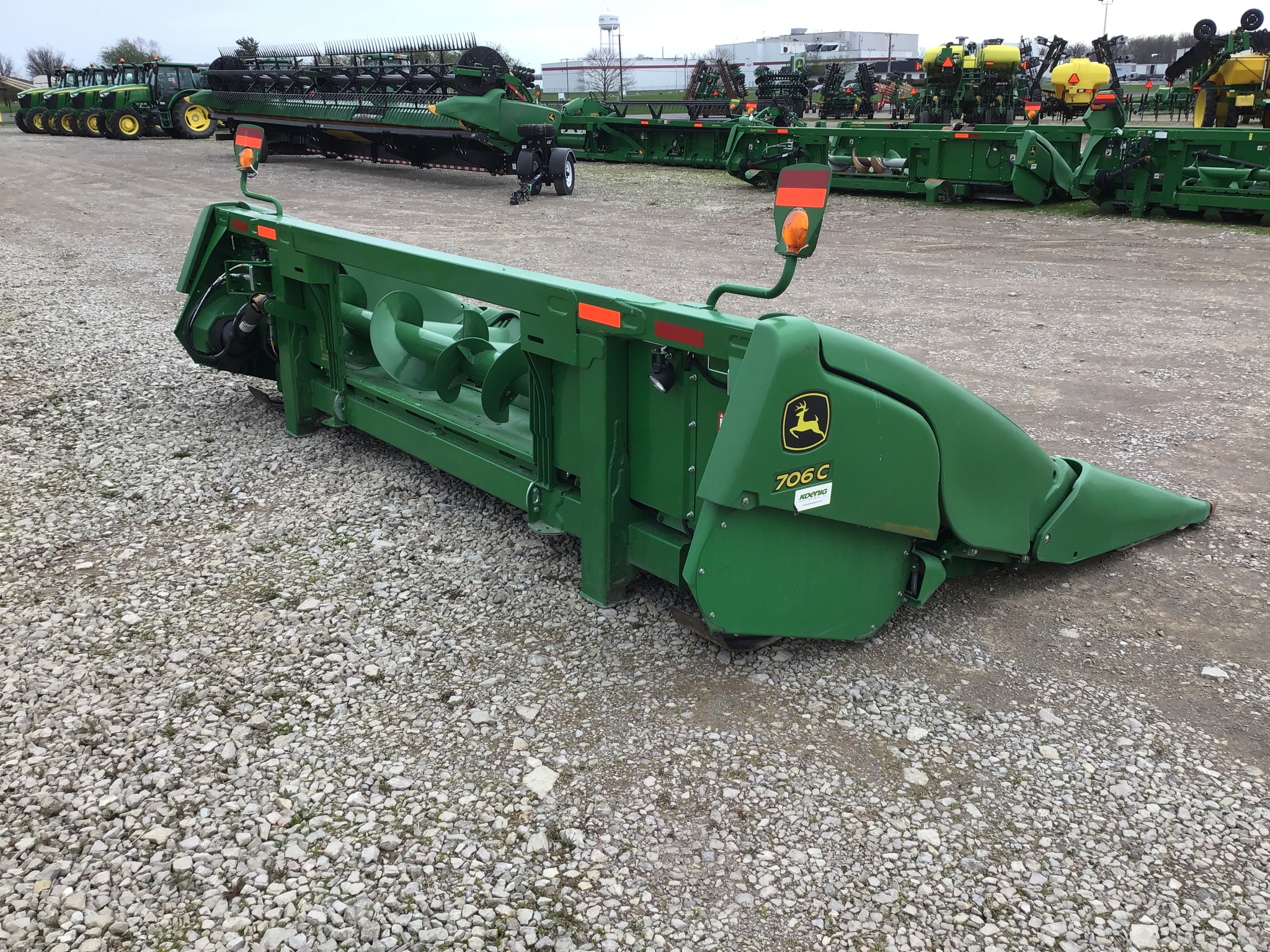 Used 2019 John Deere 706C Corn and Row Crop headers at Koenig Equipment in Rushville, IN - PhotoXL6