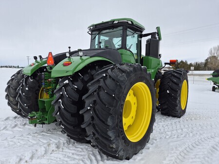 Used 2023 John Deere 9R 540 Articulated 4WD Tractors at Horizon Ag & Turf in St. Paul, AB - Photo5