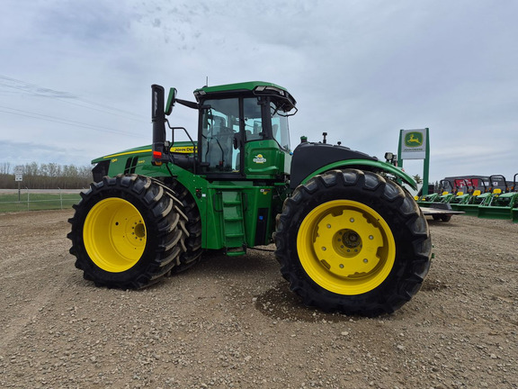 Used 2023 John Deere 9R 540 Articulated 4WD Tractors at Horizon Ag & Turf in St. Paul, AB - Photo3
