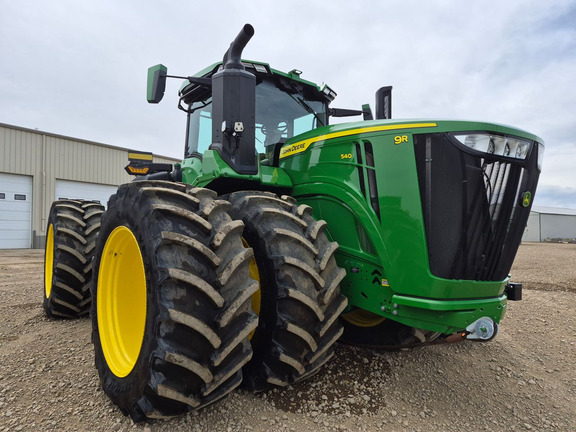 Used 2023 John Deere 9R 540 Articulated 4WD Tractors at Horizon Ag & Turf in St. Paul, AB - Photo5