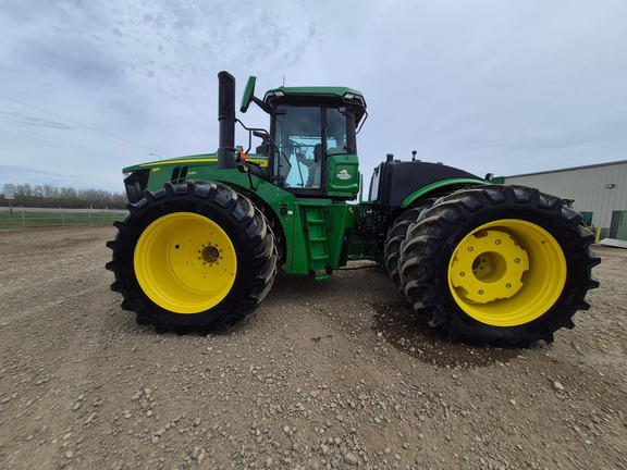 Used 2023 John Deere 9R 540 Articulated 4WD Tractors at Horizon Ag & Turf in St. Paul, AB - Photo10