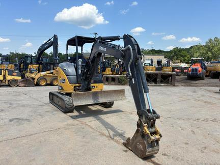 2022 John Deere 35G